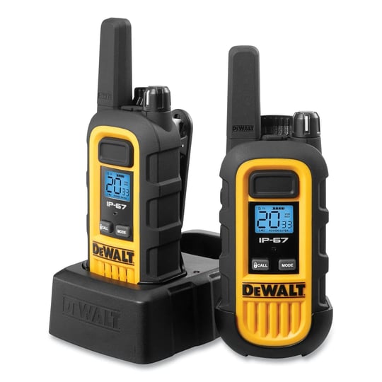 dewalt-dxfrs300-2-way-walkie-talkie-1