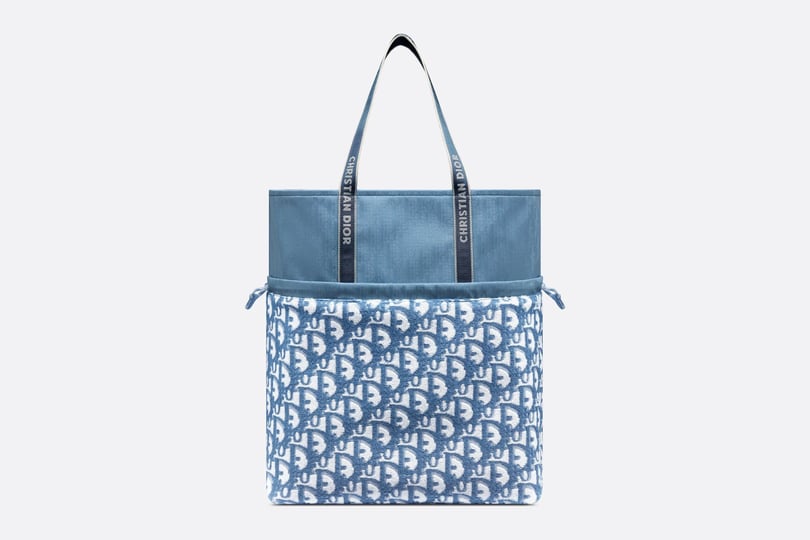 dior-reversible-tote-blue-dior-oblique-terry-cotton-and-blue-dior-oblique-technical-nylon-men-1