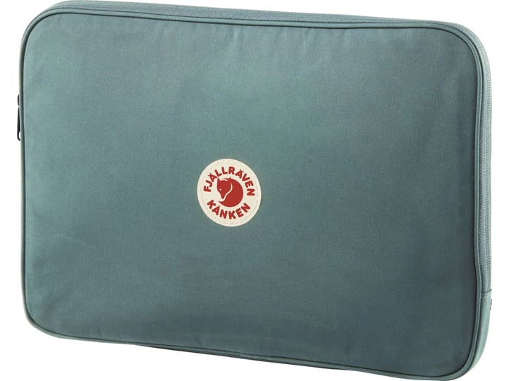 fjallraven-kanken-laptop-case-15in-frost-green-1