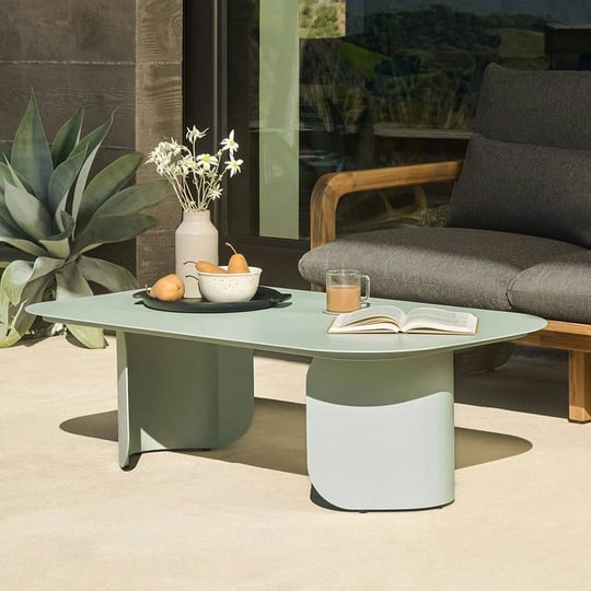 green-outdoor-coffee-table-metal-frame-scandinavian-design-article-skane-outdoor-furniture-1