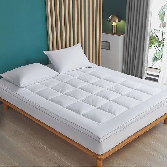 hotel-suite-tencel-mattress-topper-white-twin-1