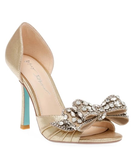landn-gold-heels-betsey-johnson-1