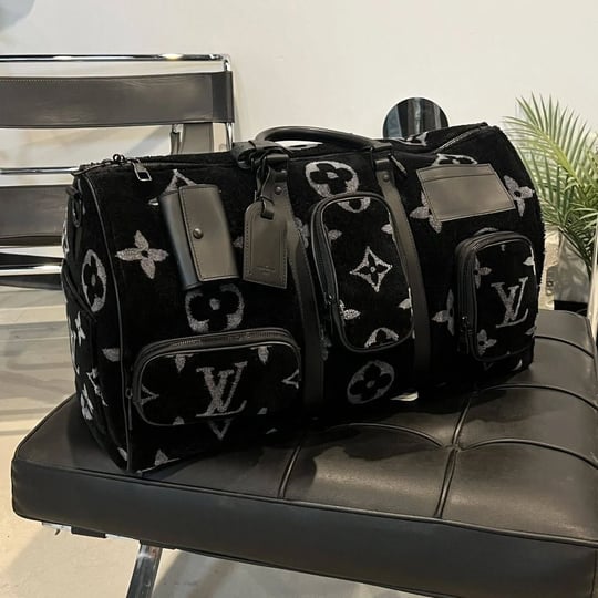 louis-vuitton-multi-pocket-50-monogram-black-duffle-bag-mens-1