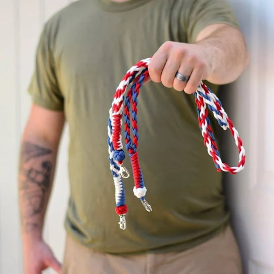 paracord-gift-neck-lanyard-five-fifty-master-creations-1