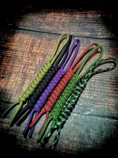 paracord-lanyard-large-black-1