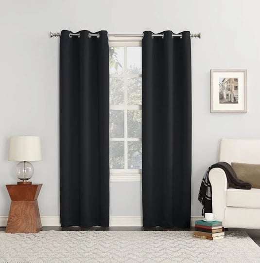 sun-zero-gareth-blackout-curtain-panel-black-1