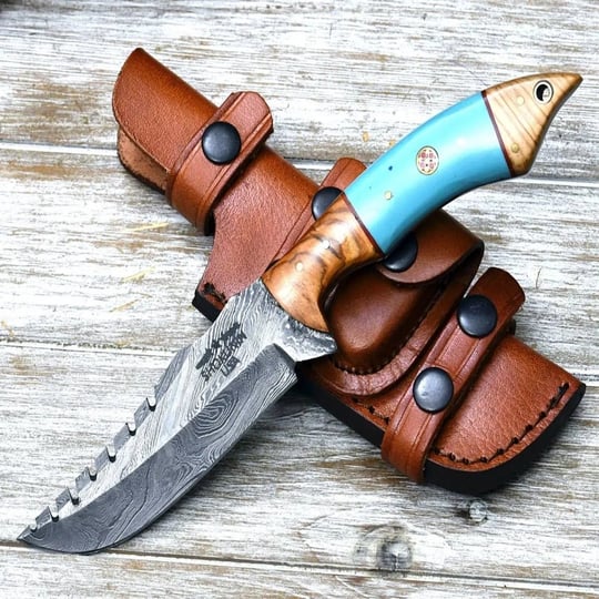 ultimate-knives-damascus-knives-handmade-533-1