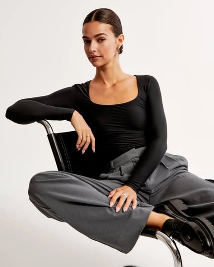 womens-soft-matte-seamless-long-sleeve-squareneck-top-in-black-size-xxs-abercrombie-fitch-1