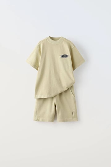 zara-garment-dyed-t-shirt-and-shorts-matching-set-light-green-kids-1