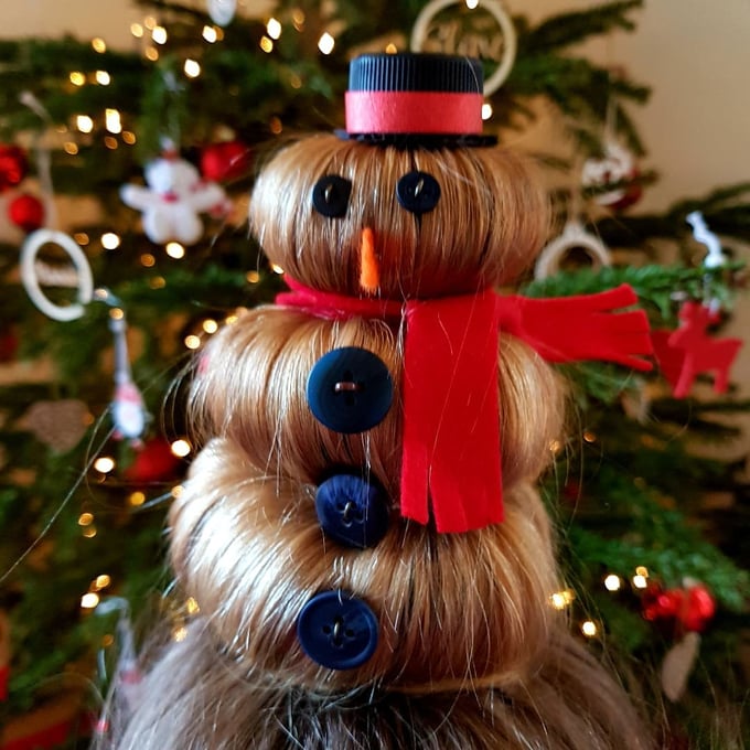 christmas hairstyle with snow Man Buns