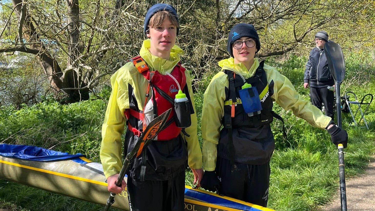 Dw Rave School pupils complete 125-mile canoe race | Paddle UK
