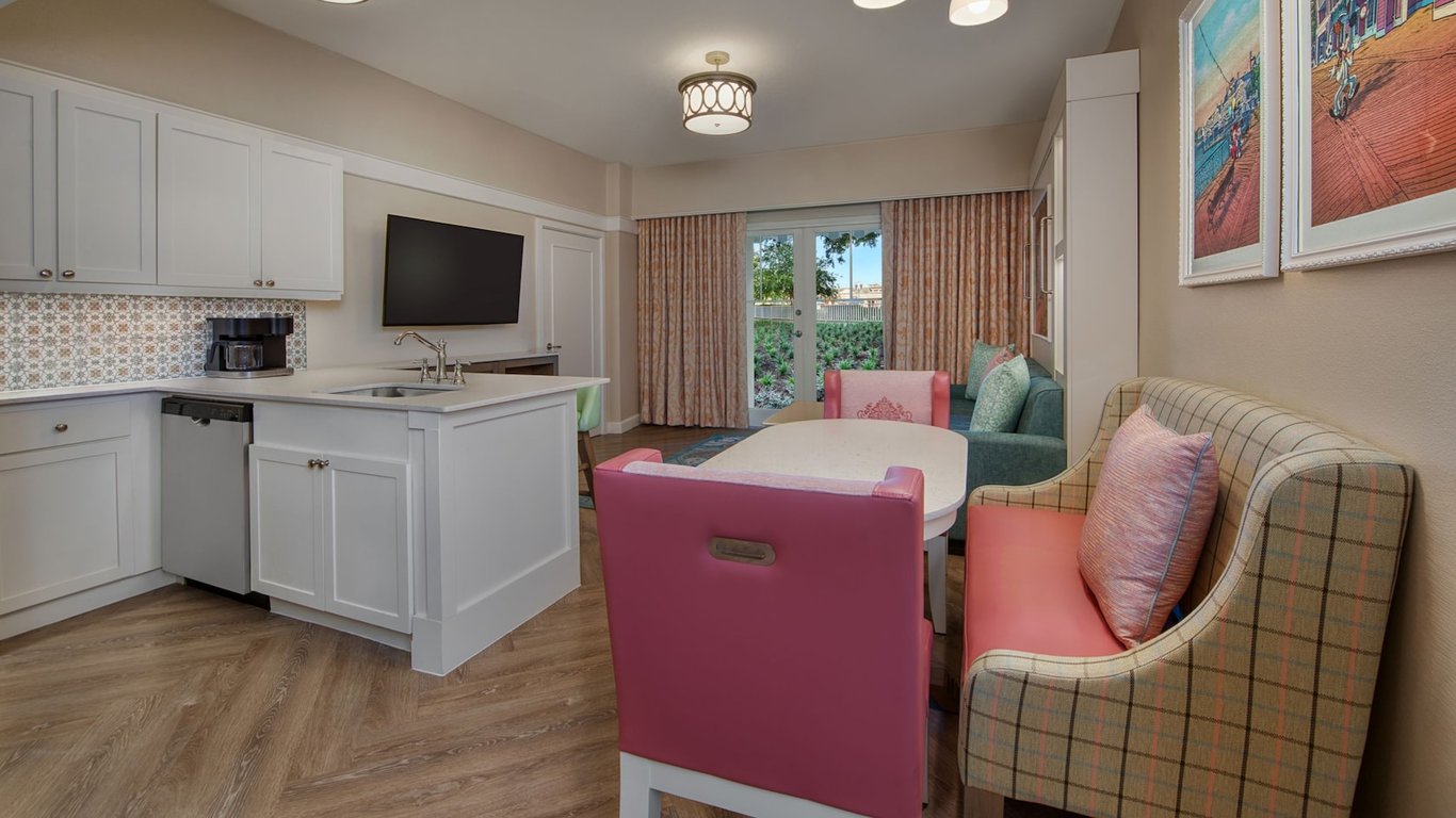 1 Bedroom Villa - Garden or Pool View