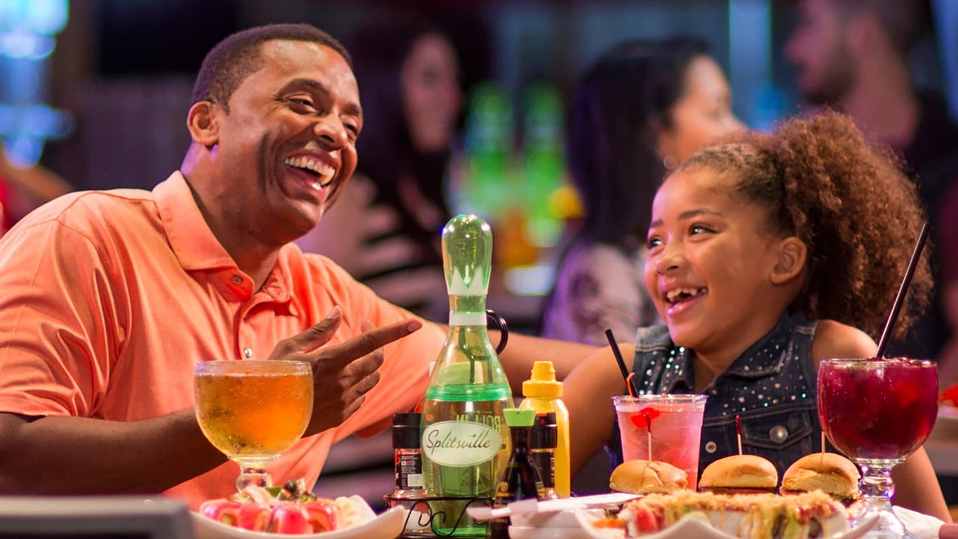 Splitsville Dining Room thumbnail