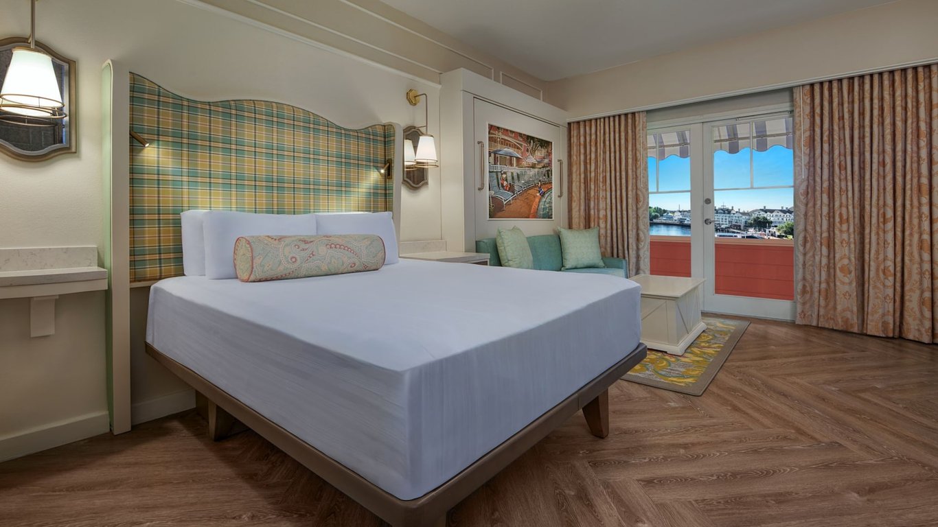 Deluxe Studio - Boardwalk View