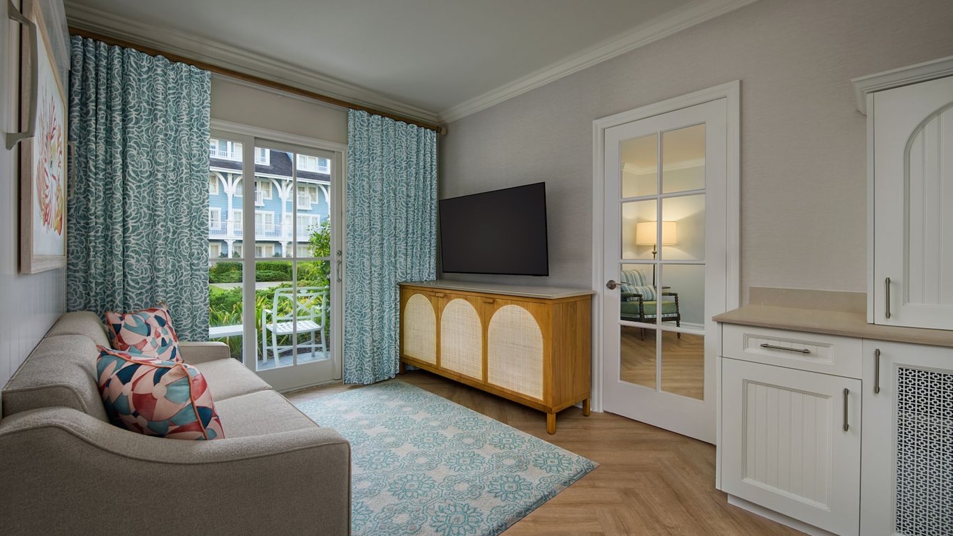 1 Bedroom Suite - Club Level Access