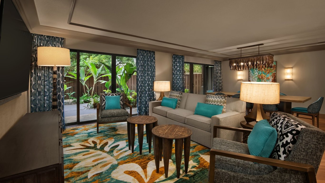 Ambassador VP Suite - Club Level