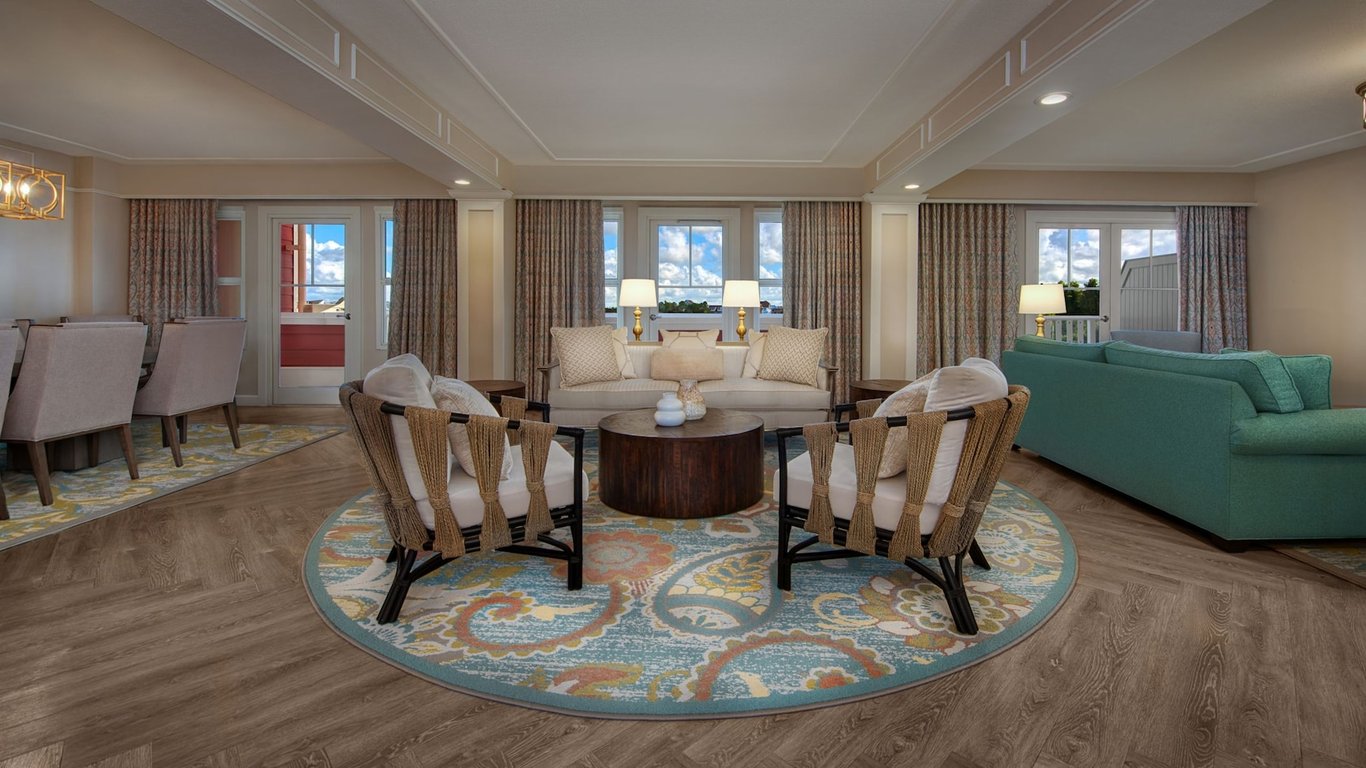 3 Bedroom Grand Villa