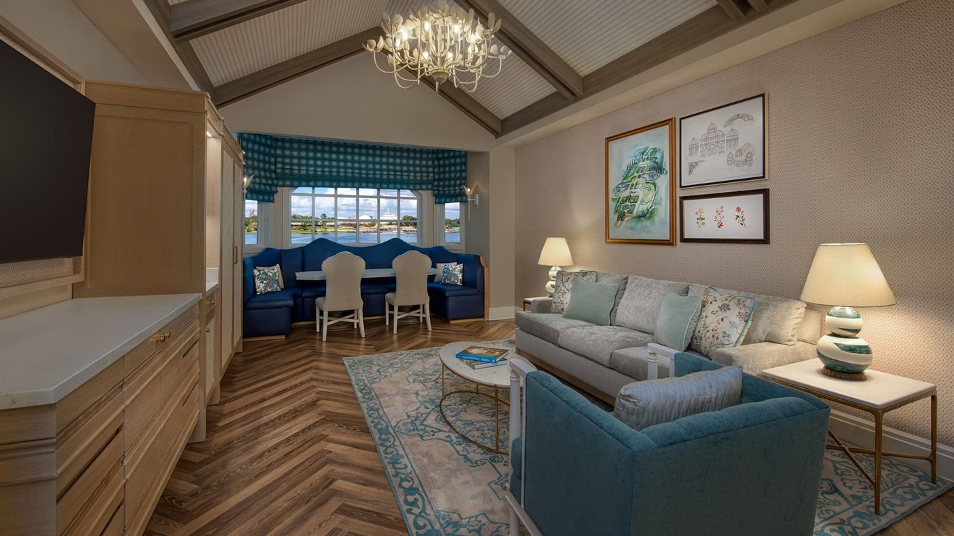 2 BR - Theme Park View - Club Level Access