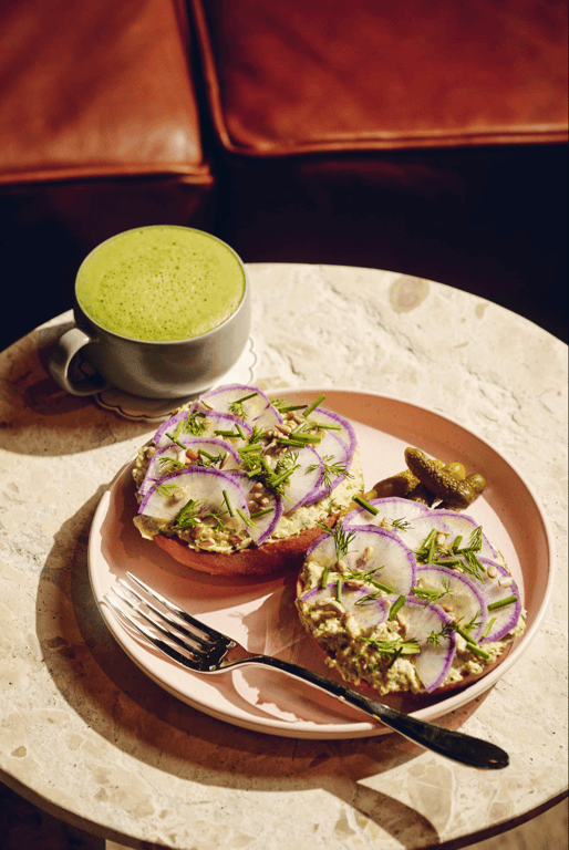 Savor The Bar's culinary delights
