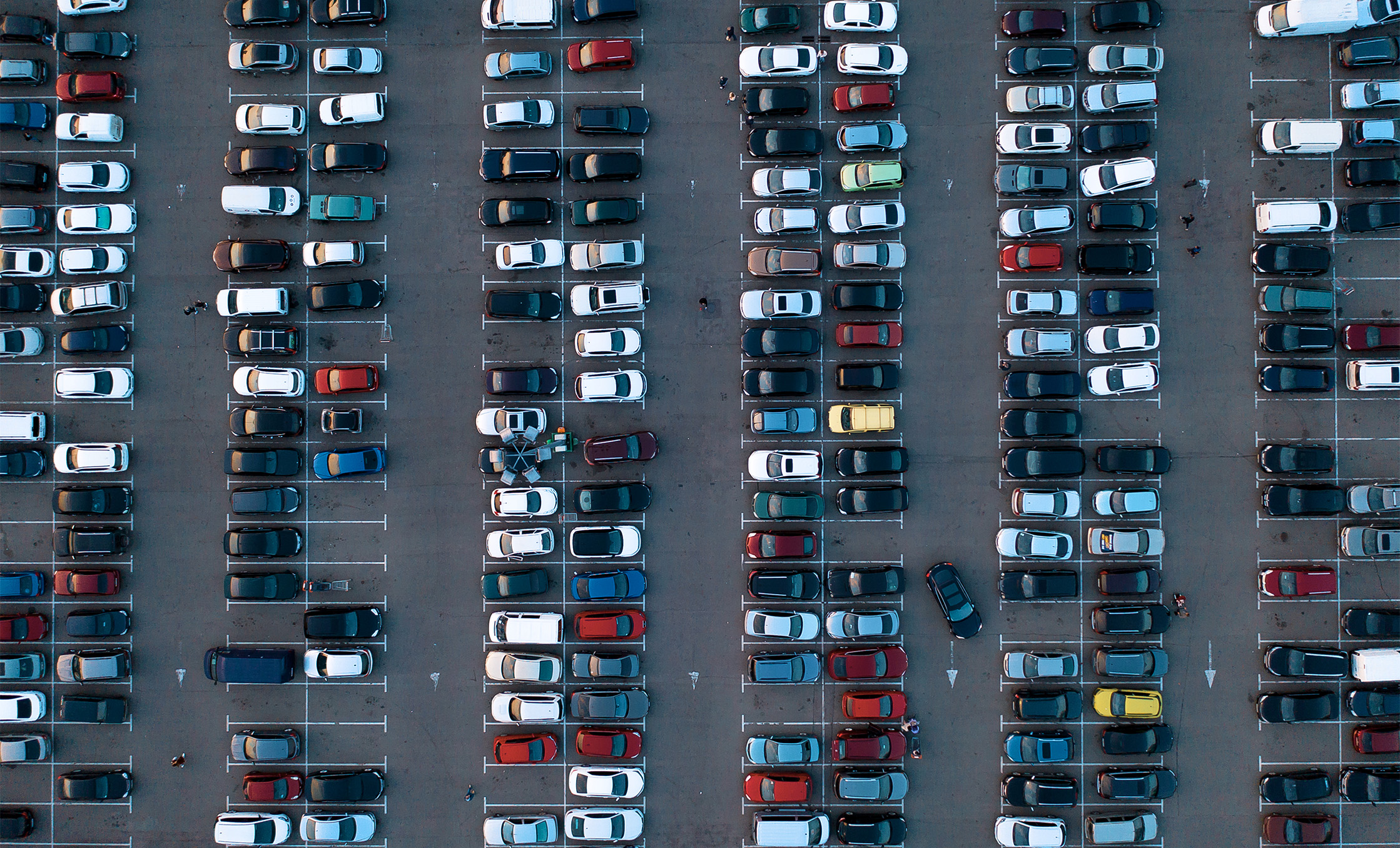 a parking lot full of cars