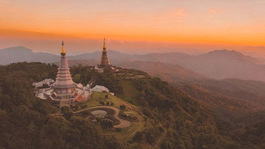 Ukryte skarby Chiang Mai: Najlepsze wycieczki i doświadczenia, których nie możesz przegapić