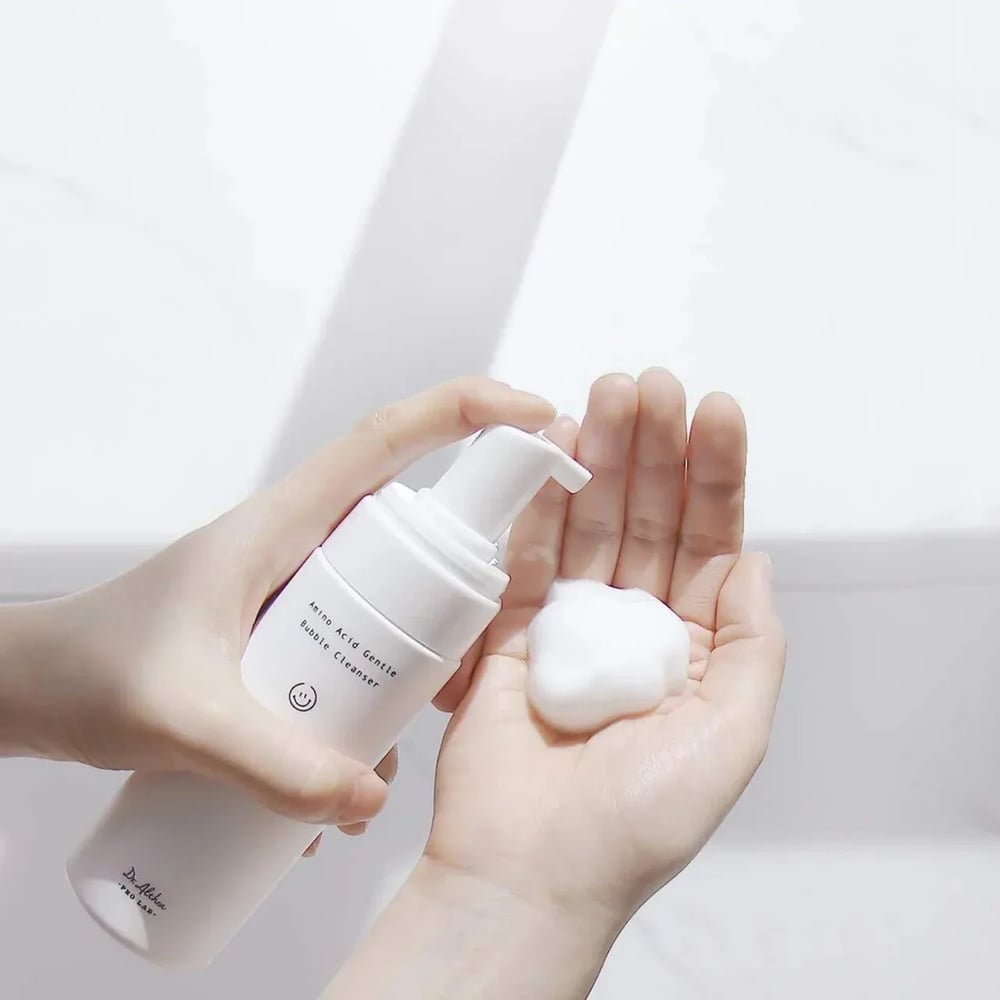 Amino Acid Gentle Bubble Cleanser - Image 2