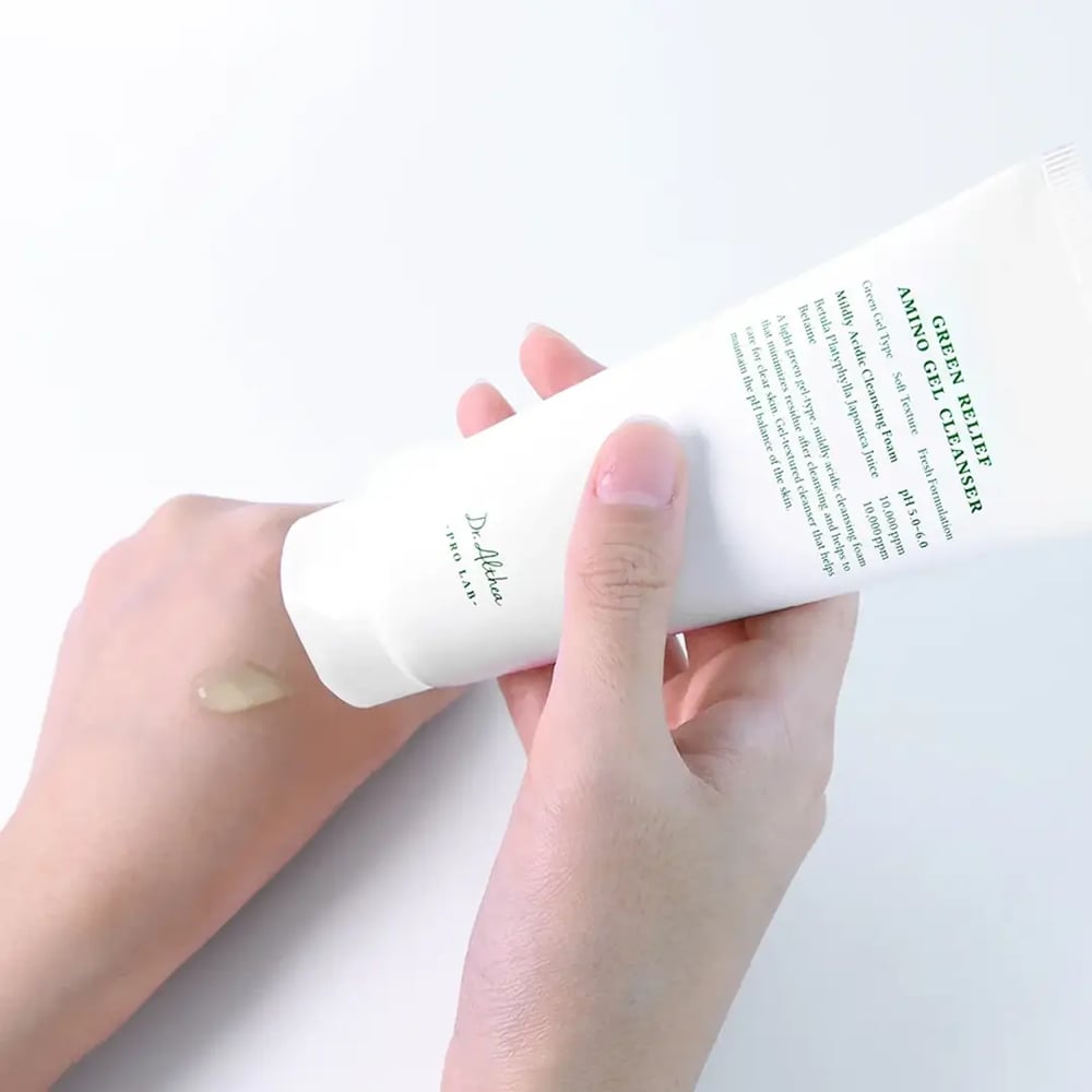 Green Relief Amino Gel Cleanser - Image 2