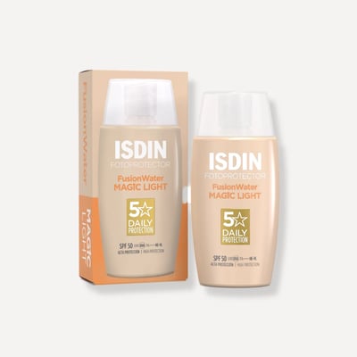 Fotoprotector Fusion Water MAGIC Light SPF 50