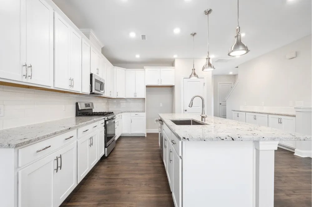 Kitchen-Cabinet-Paint-Color