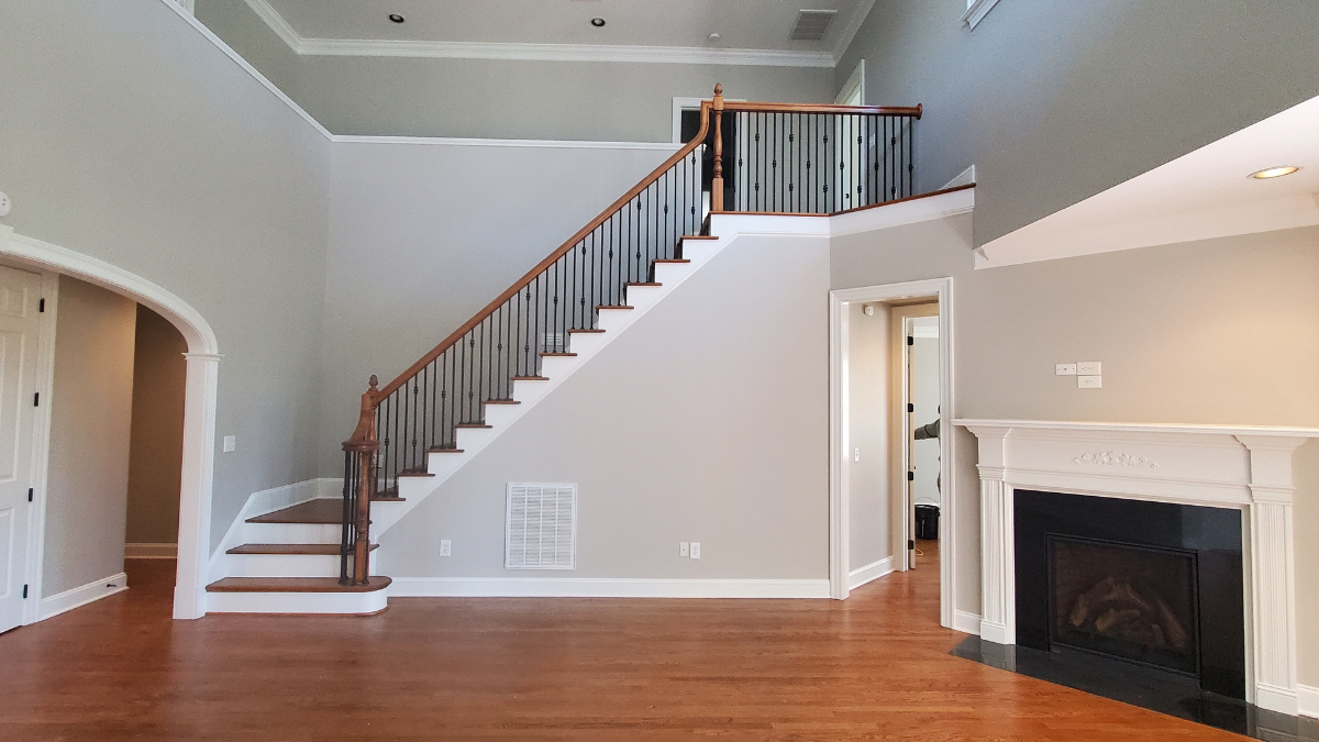 Blue-Commercial-Building-Painting