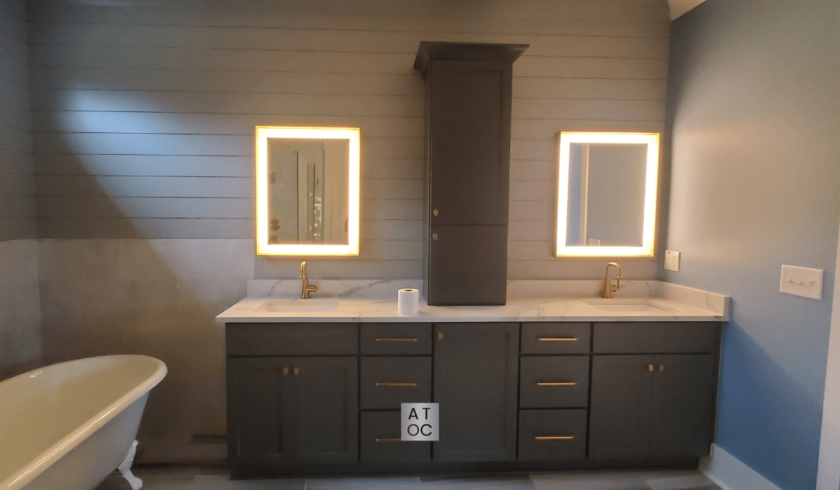 Dark-Blue-Bathroom-Cabinets