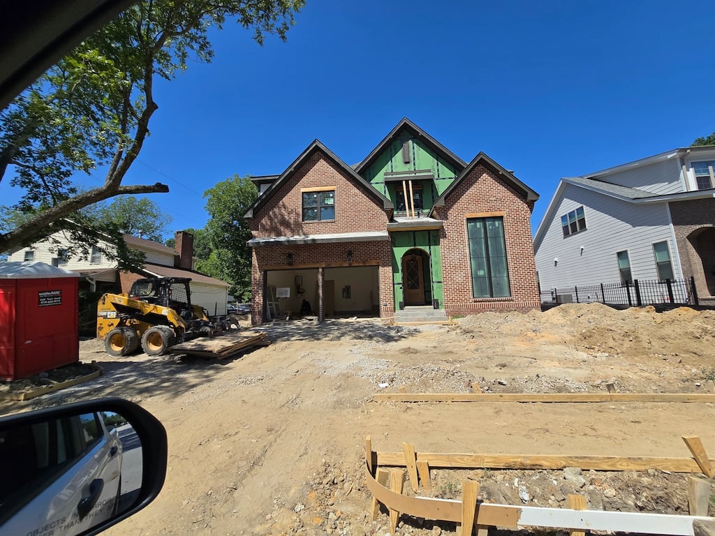 Front view of a home on Main Street in Apex, NC featuring Zip wall sheathing.
