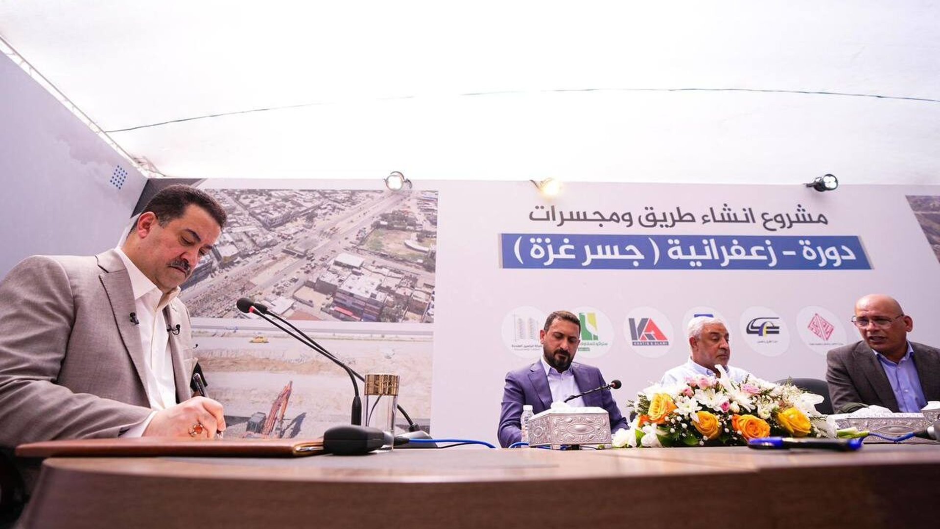 السوداني يوجه الشركة المنفذة لجسر غزة بالعمل 3 