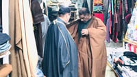 Surge in demand for winter abayas in Basra's Al-Mukhayyam market