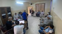 صور: عيادة بإدارة 3 أطباء لعلاج فقراء الموصل.. خدمات مجا...