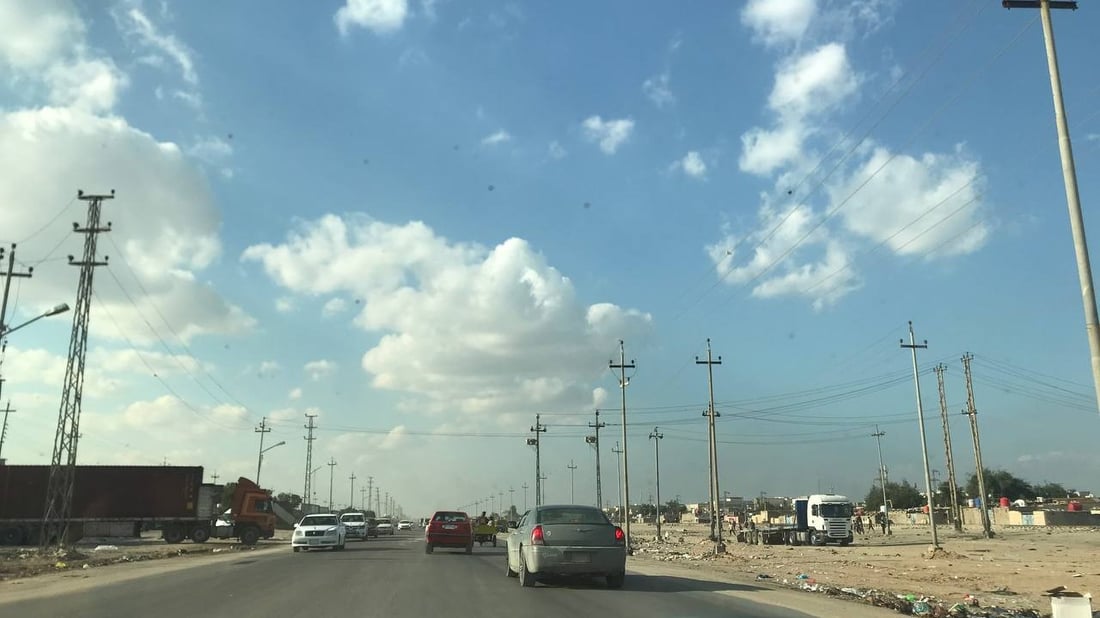 Drivers in Basra’s Al-Zubair district call for fix to dangerous roadway