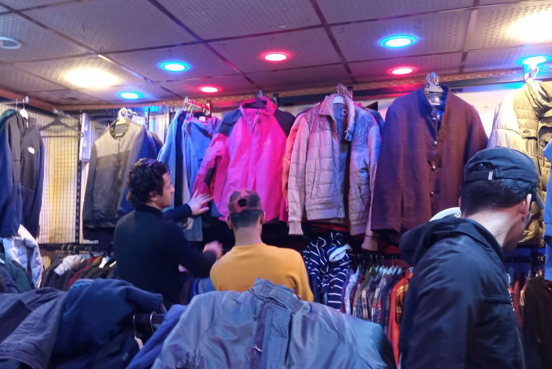 Thriving business in Karbala’s second-hand market offers deals on fashion