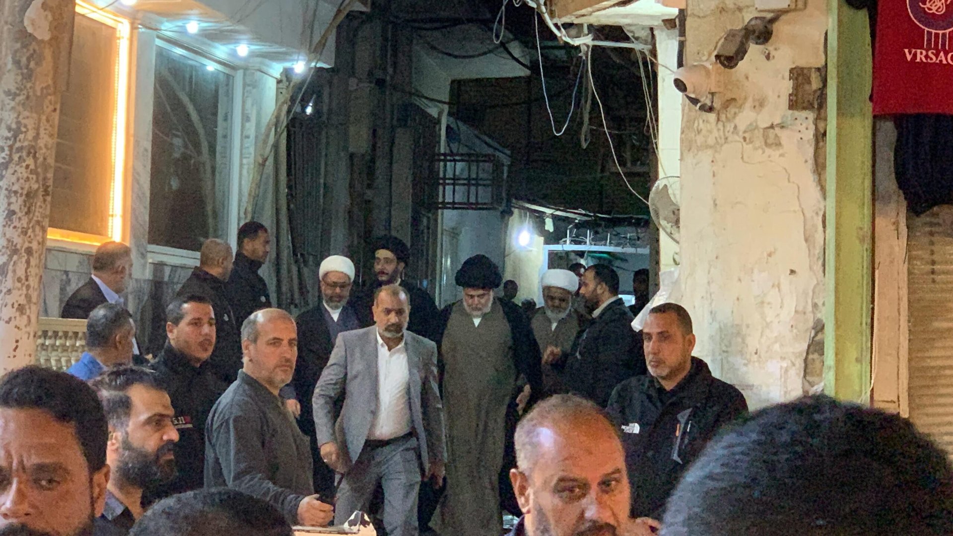 لا يوجد عزاء في منزل المرجع السيستاني واللقاء جرى مع الصدر حصراً - محمود الجياشي