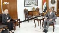 Chief Justice of Iraq discusses legal matters with U.S. ambassador