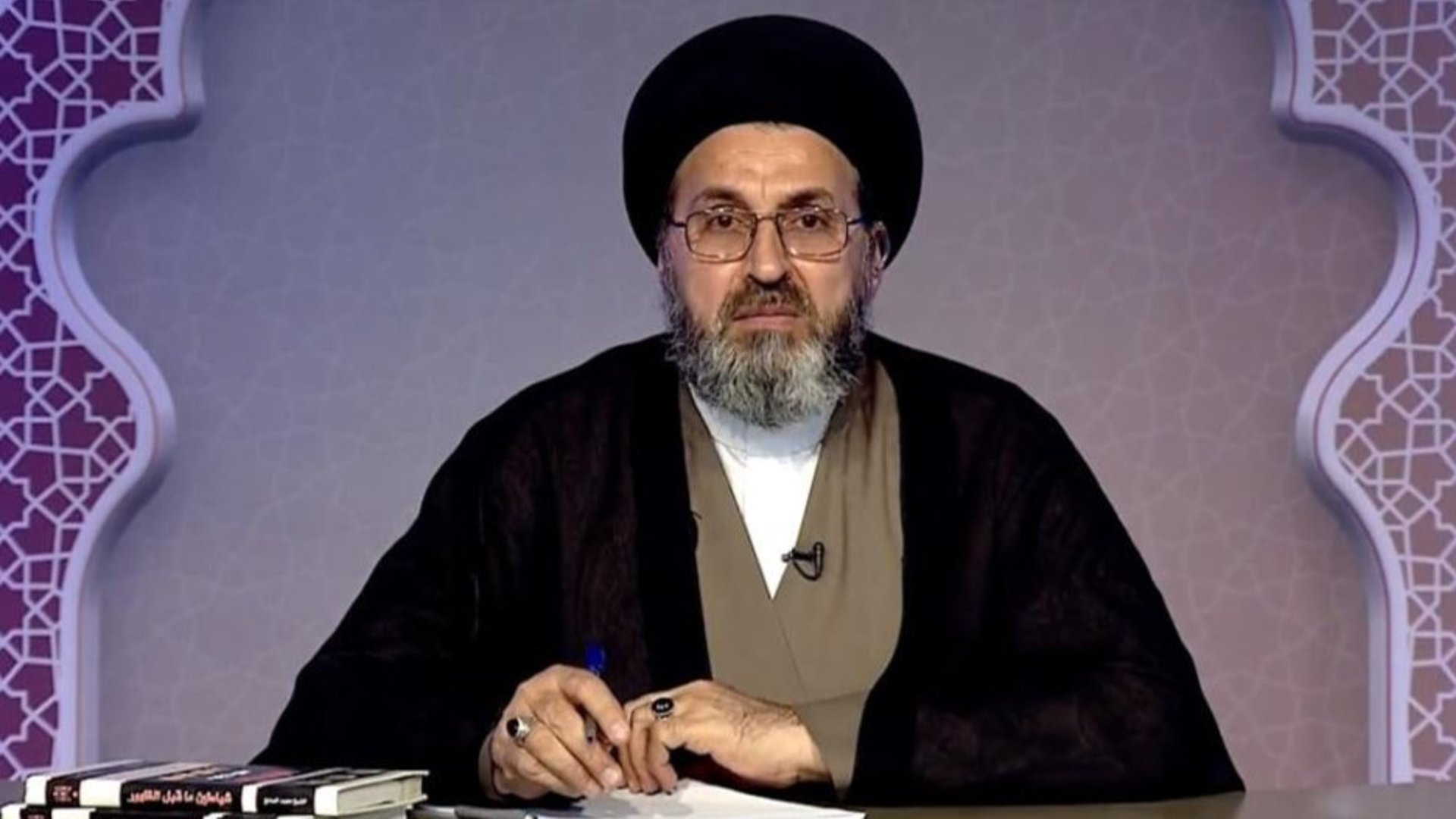 رشيد الحسيني يساند قانون الأحوال: البعض باع هويته الوطنية والمذهبية