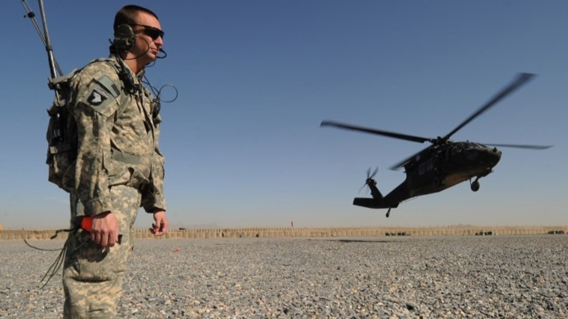 وزير الدفاع الأميركي: التطورات في المنطقة لن تدفعنا إلى سحب قواتنا من العراق