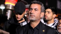 قائد الحشد أبو فدك من إيران: ننتظر رأي السيد القائد بشأ...