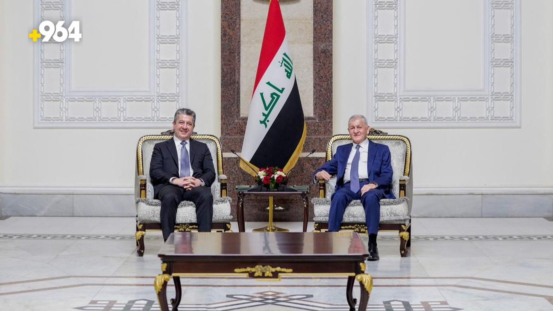 رئيس الجمهورية يلتقي مسرور بارزاني.. حلّ أزمة الرواتب يتطلب تعديل الموازنة
