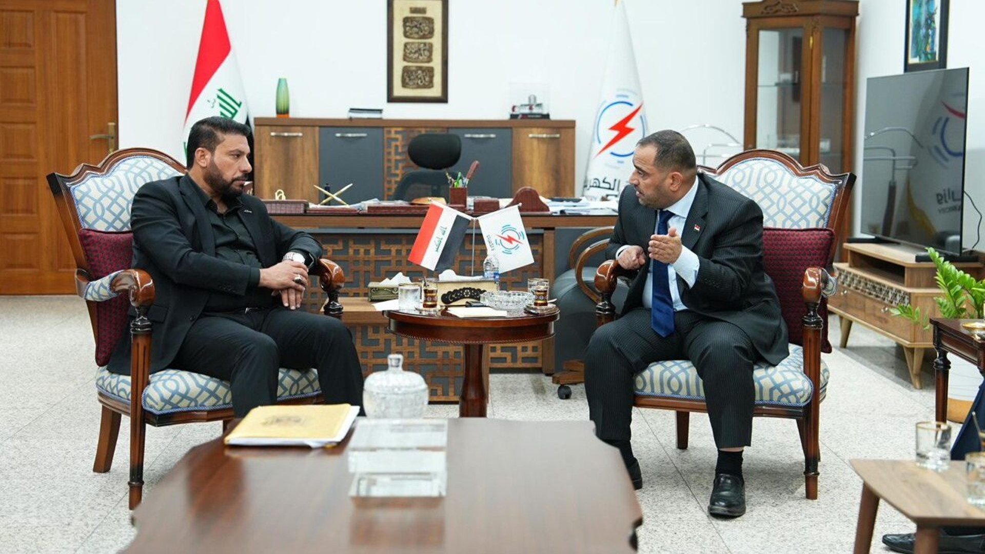 محافظ ميسان يطلب من وزير الكهرباء العدالة في توزيع الطاقة
