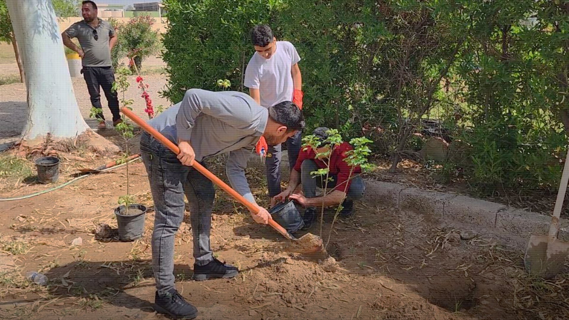 بە ڤیدیۆ.. زیاتر لە 80 زیندانی لە زیندانێکی سەقز هەڵدێن