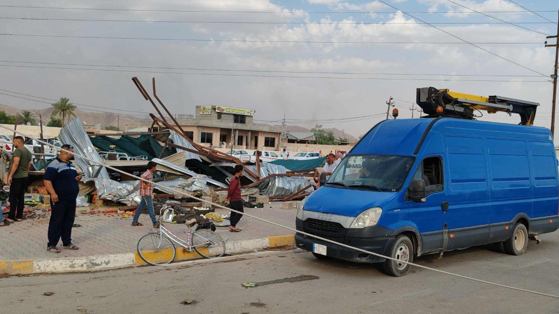 رەشەبا کارەبا و ئینتەرنێتی لە خورماتوو پچڕاند