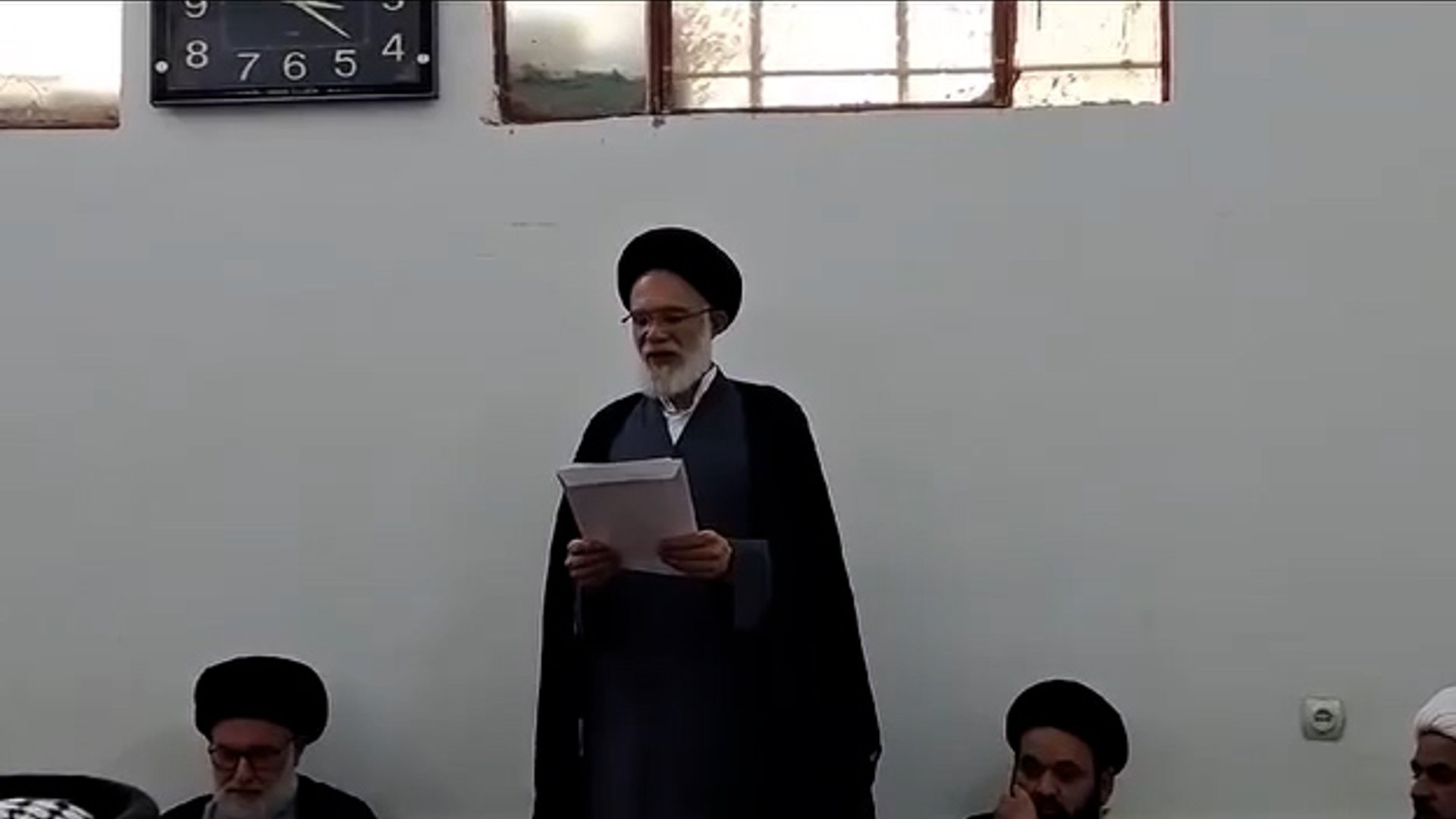 السيستاني انتزع هدنة من العشيرتين.. سواتر وانتشار وضحايا شرق الناصرية (فيديو)