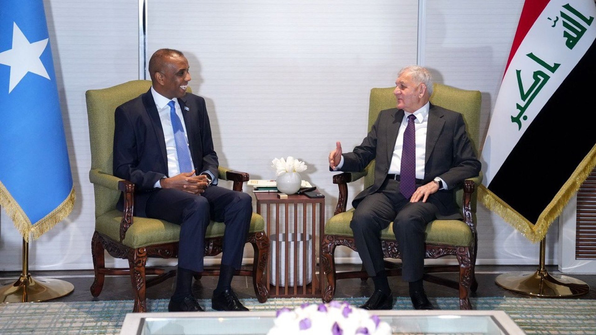 صور من اللقاء بين رئيس الجمهورية العراقي ورئيس وزراء جمهورية الصومال
