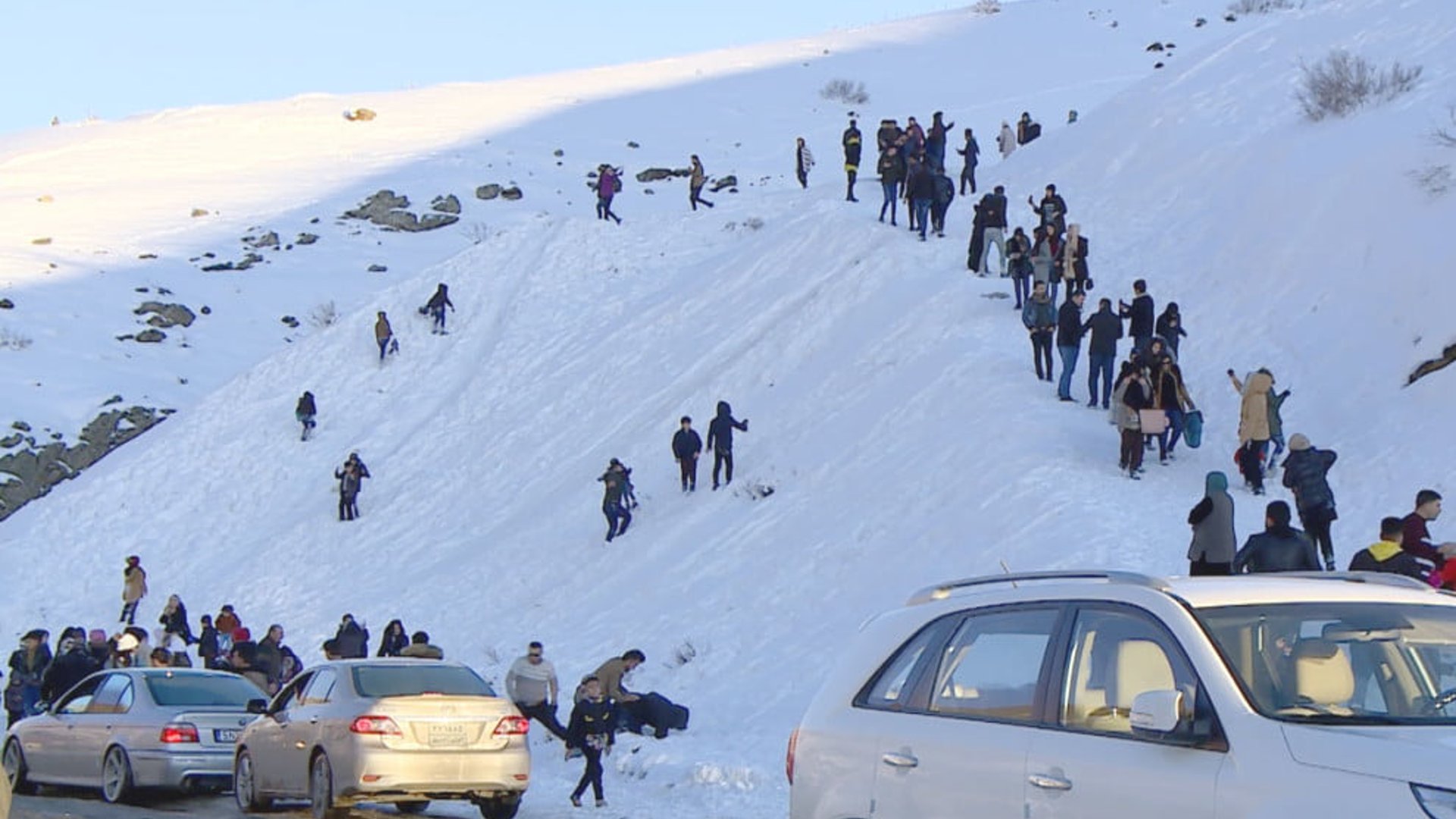 Video Picnic in the snow melodies echo on mount Hassan Beg