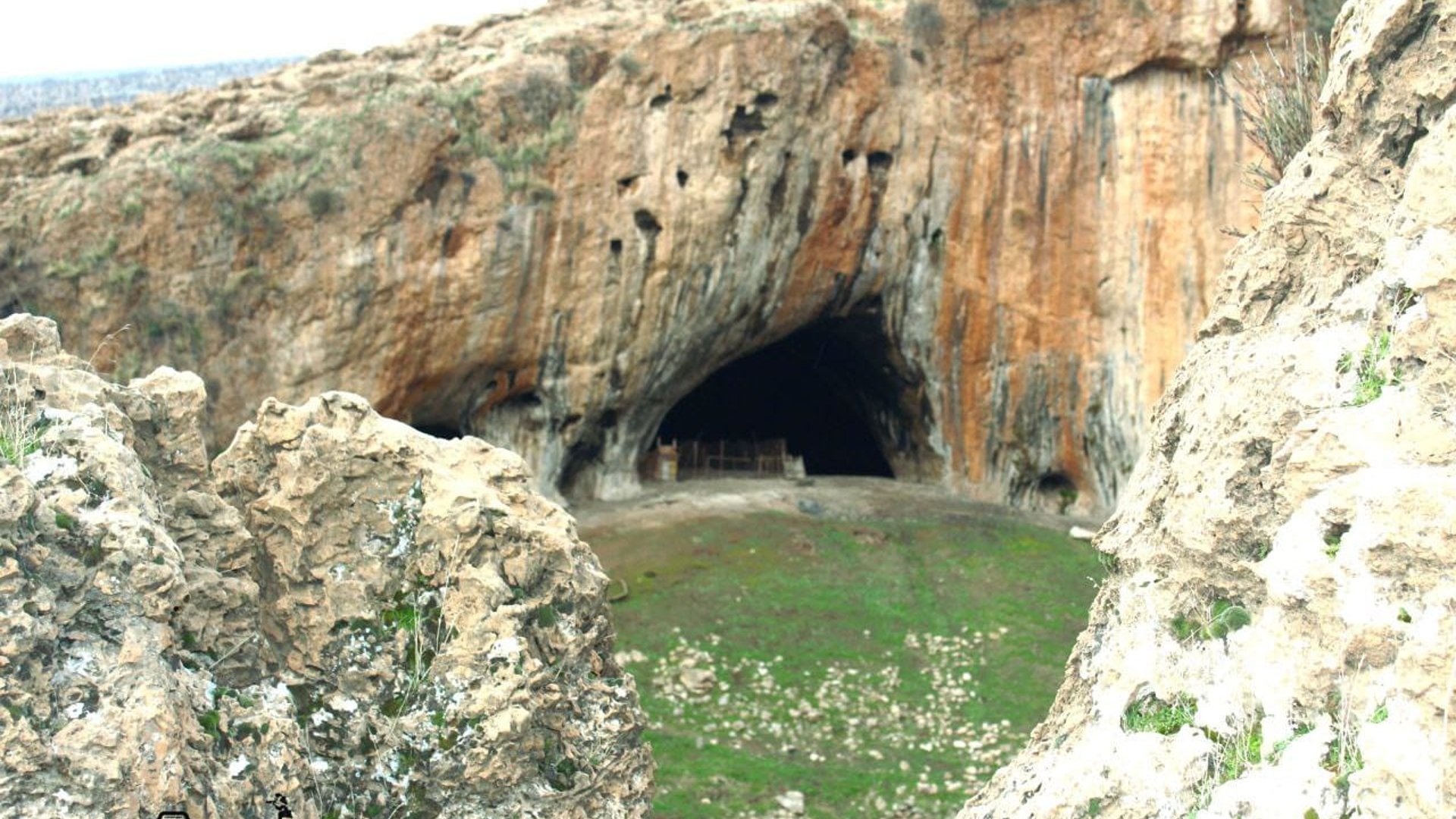 Video Discovery of an ancient cave in Erbils Harir district
